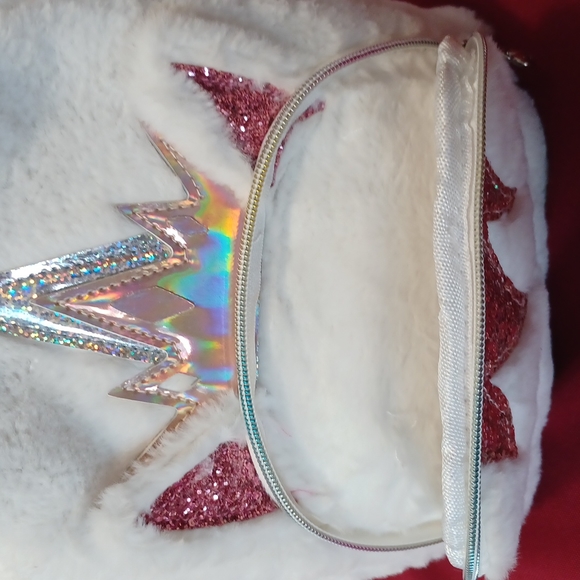 Miss Gwen's OMG Accessories Unicorn Backpack. 🦄 Fuzzy and Sparkly! - Picture 2 of 8